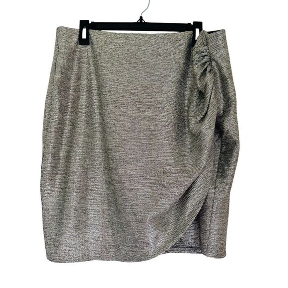 Torrid Mini Foil Knit Tulip Elastic Waistband Pull on Skirt Size 1X - Picture 3 of 8